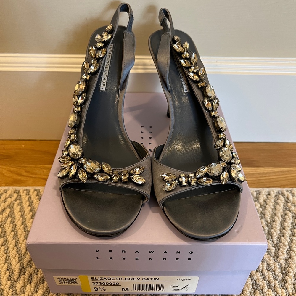 Vera Wang embellished heels, gray/purple, size 9.5